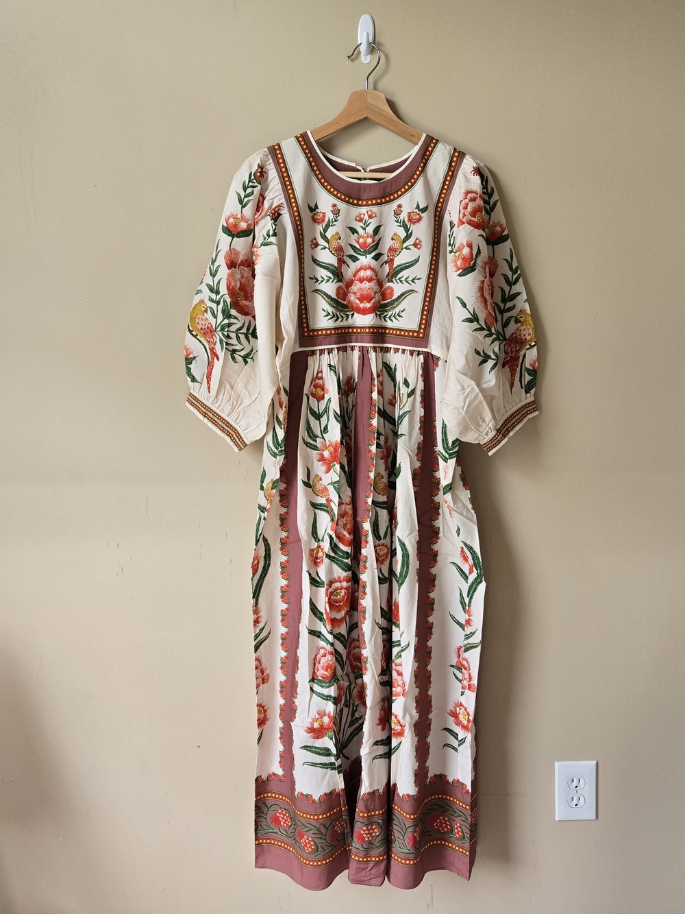 FARM Rio Puff-Sleeve Floral print Midi Dress - Picture 7 of 8